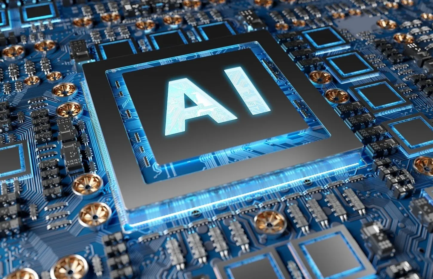 Ruky osoby píšuce na notebooku s prekrytím digitálnych ikon symbolizujúcich cloud, dáta a technológiu v mestskom prostredí